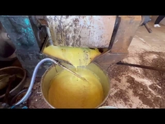 Óleo de rosa-doce de máquina prensado a frio